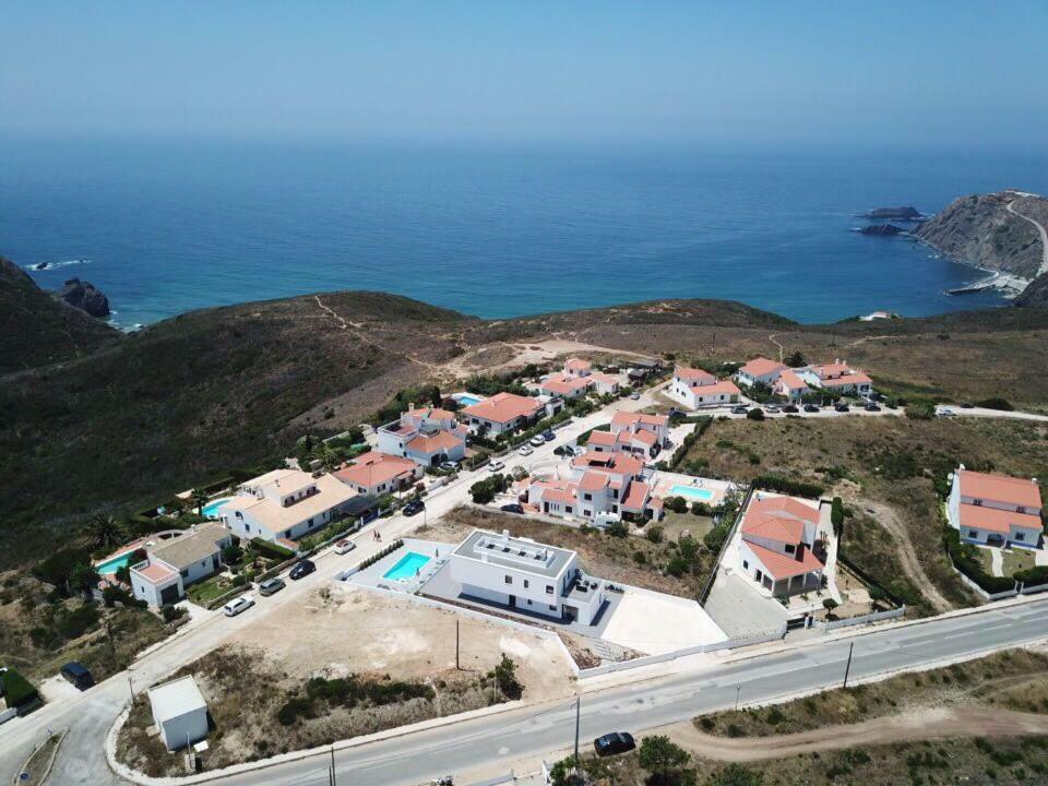Biscuttela Vicentina Villa Praia da Arrifana Exteriör bild